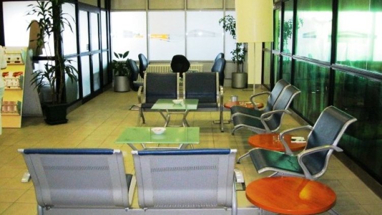 Салонът за пушачи. Снимка: летище "София"