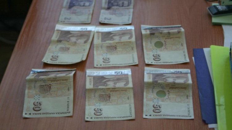 У посредничката е намерен част от подкупа. Снимка: архив Булфото