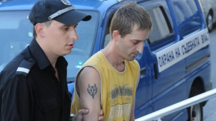 Ролф Гремел се е обесил в следствения арест. Снимка: Булфото