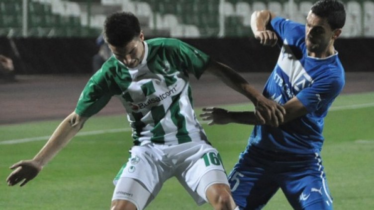 Левски обърна Берое пред 10 00 зрители в Стара Загора. Снимка: БТА