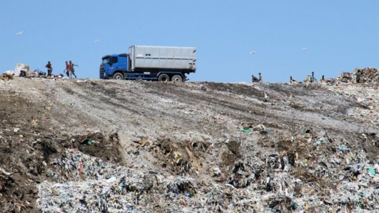 Голяма част от отпадъците подлежат на рециклиране. Снимка: Булфото