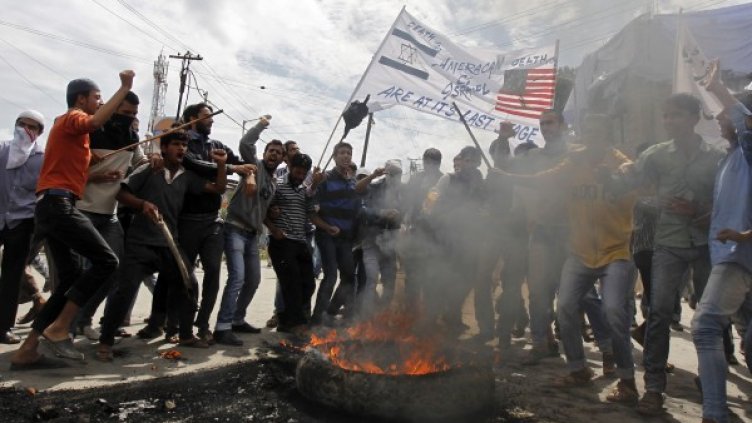 Протести в индийския град Шринагар срещу антиислямския филм. Снимка: Reuters