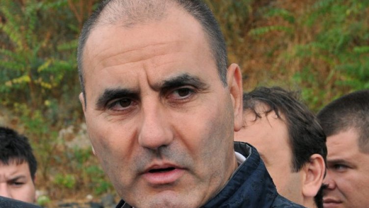 Цветан Цветанов преговаря с Дянков. Снимка: архив, БТА