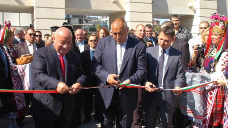 Бойко Борисов откри панаира в Пловдив. Снимка: БТА