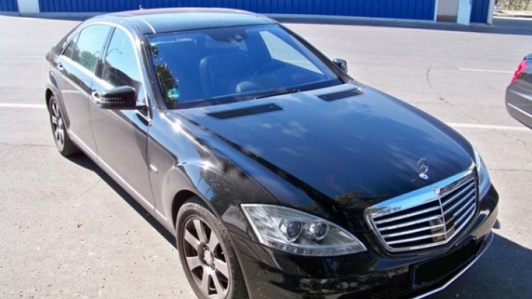 Едната от задържаните коли. Снимка: МВР