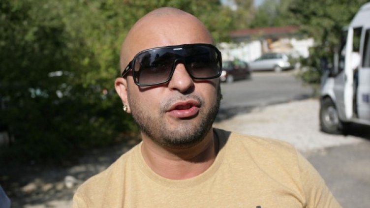 Шамара пред следствената служба. Снимка: Булфото