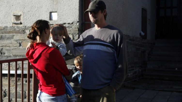 Бащата на две деца Томаш Сова е получил увреждане на зрението, след като пил водка на празненството за 34-ия си рожден ден. Снимка: Reuters