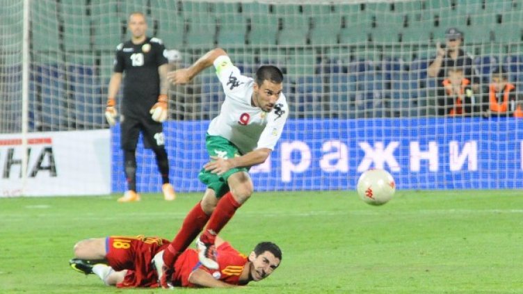 Ивелин Попов иска пълен стадион срещу Дания. Снимка: Булфото