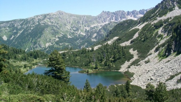 Отлични са условията за туризъм в планините. Снимка: архив, Булфото