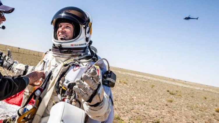 Феликс Баумгартнер Снимка: Reuters