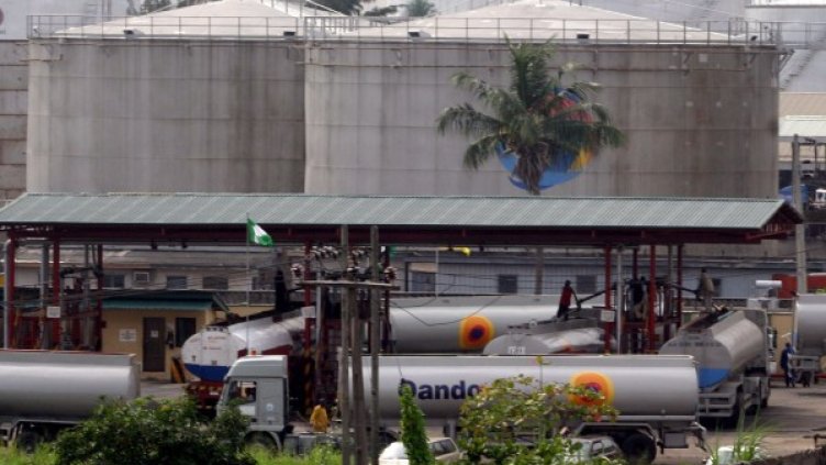 180 000 барела петрол се крадат всеки ден в Нигерия. Снимка: архив, Reuters