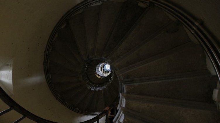 Всеки 10-и служител в Европа попада в спиралата на депресията Снимка: Reuters