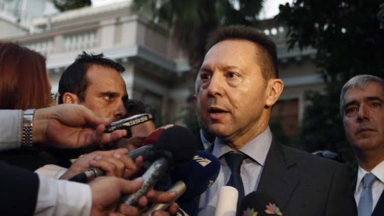 Янис Стурнарас. Снимка: архив, Reuters