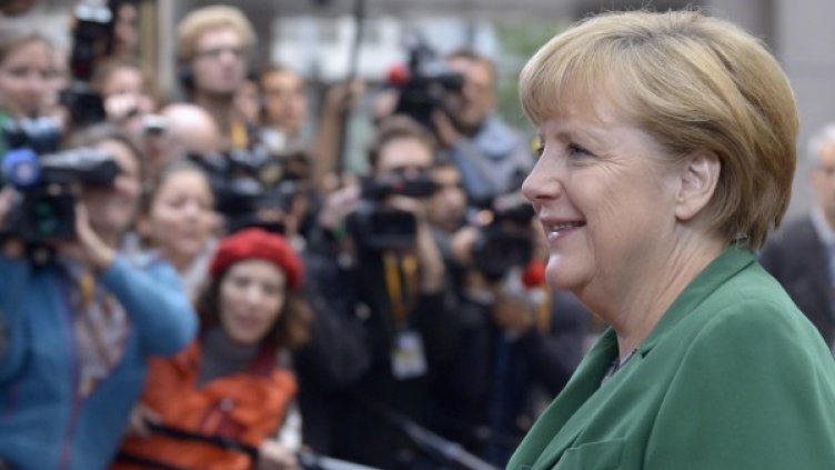 Меркел трябва да обясни на германците защо кредиът за Гърция се превърна в подарък. Снимка: Ройтерс