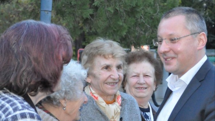 Сергей Станишев в Ловеч. Снимка: БСП