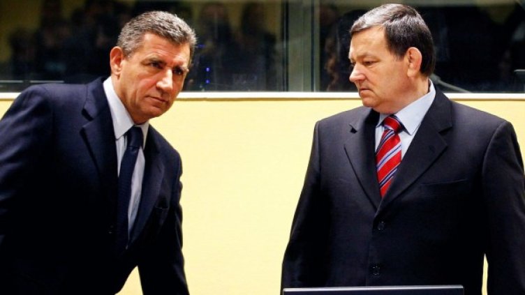 Анте Готовина и Младен Маркач в съдебната зала. Снимка: Reuters