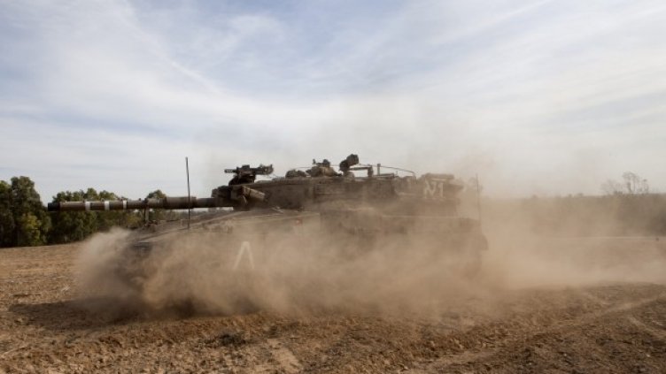 Израелски танк на границата с Ивицата Газа. Снимка: БТА