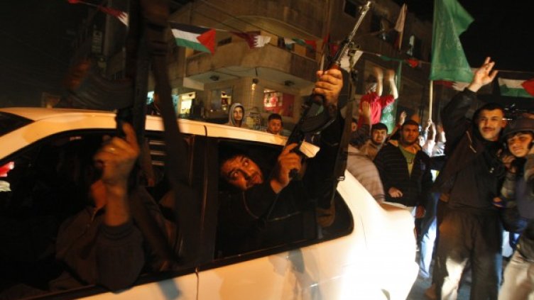 В Газа празнуват. Снимка: Reuters