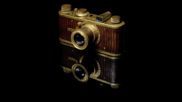 За тои апарат са платени почти 1 млн. долара. Снимка: Bonhams