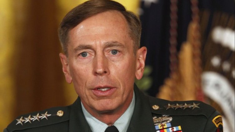 Дейвид Петреъс Снимка: Reuters