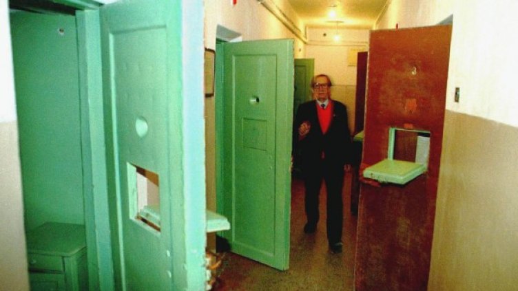 Килиите в сградата, където се е намирал КГБ във Вилнюс. Снимка: архив, Reuters