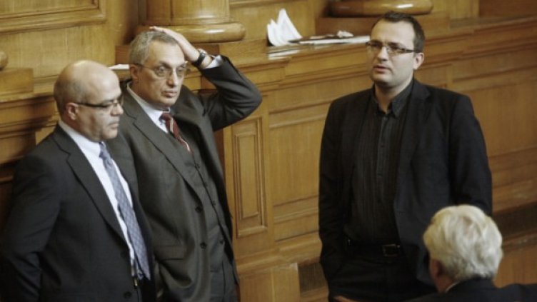 Иван Костов нямало да плаща на сини депутати, за да се присъединят към ДСБ. Снимка: БТА