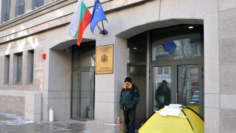 Чавдар Янев пред Висшия съдебен съвет Снимка: Булфото
Снимка: Булфото
Снимка: Булфото