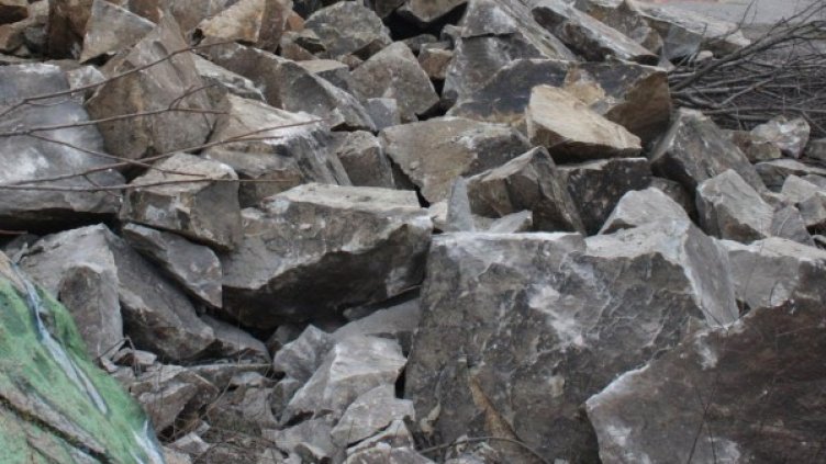 Отвориха пътя за село Ягодина. Снимка: архив, Булфото