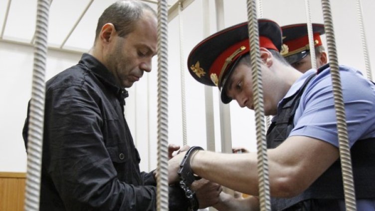 Павлюченков беше осъден на 11 г. за убийството на Анна Политковская. Снимка: архив, Reuters