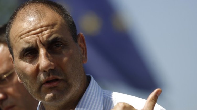 Цветан Цветанов не летището в Бургас. Снимка: Reuters