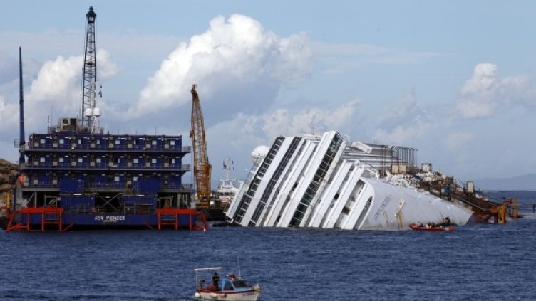 Корабът "Коста Конкордия", ноември 2012 г. Снимка: Reuters