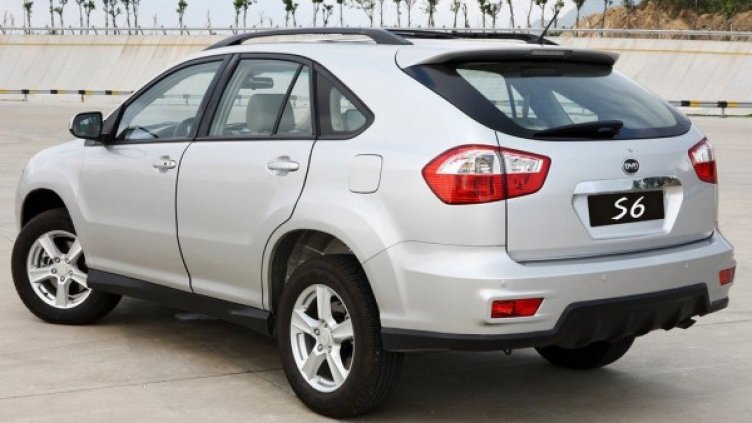 BYD S6DM. Снимка: BYD