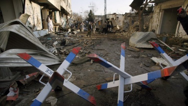 Град Квета след единия от бомбените атентати. Снимка: Reuters