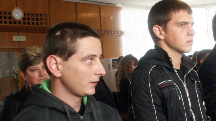 Подсъдимите Данаил Георгиев (л) и Живко Желев Снимка: архив, БулФото