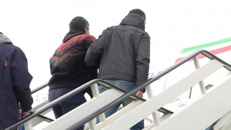 "Шокираните" 2 полетяха за Италия