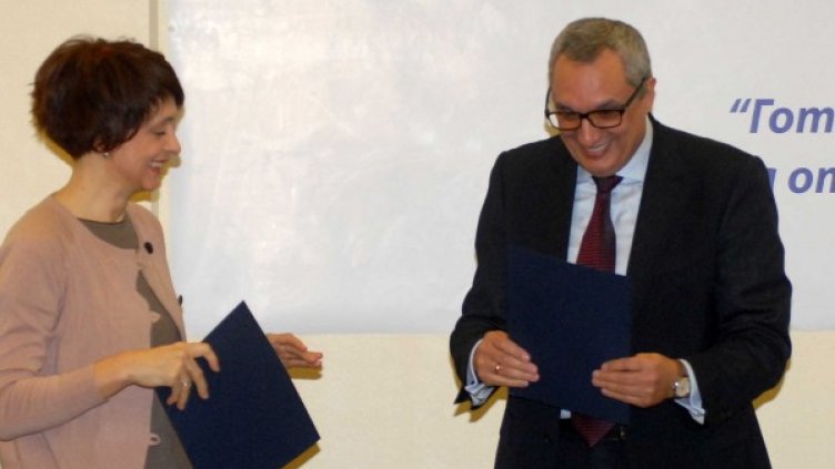 Надежда Нейнски и Иван Костов Снимка: БТА