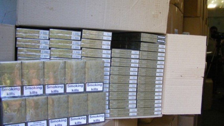 Български тир с 3,5 т контрабандни цигари бе заловен в Италия. Снимка: архив, Булфото