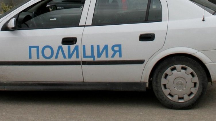 Съставя се акт на нарушителя. Снимка: архив Impact press group