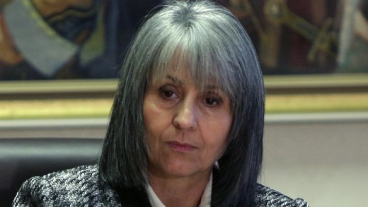 Попова помилва частично двама убийци 