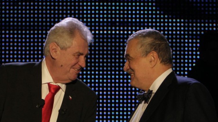 Милош Земан и Карел Шварценберг. Снимка: Reuters