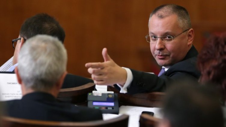 Станишев се ядоса на Борисов, че не идва в НС. Снимка: БТА