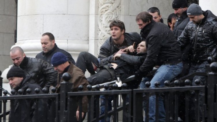 Баретата продължава да е в тежко състояние. Снимка: БТА