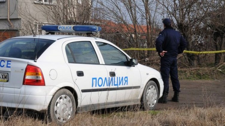 Мъжът е задържан. Снимка: Impact press group