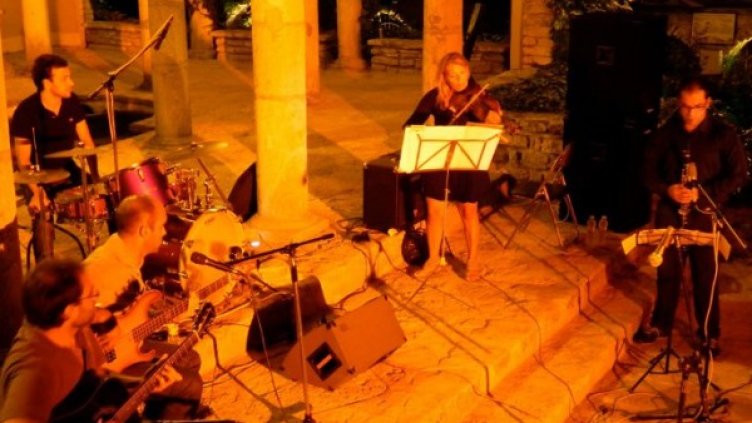 Снимка: Аларма Пънк Джаз