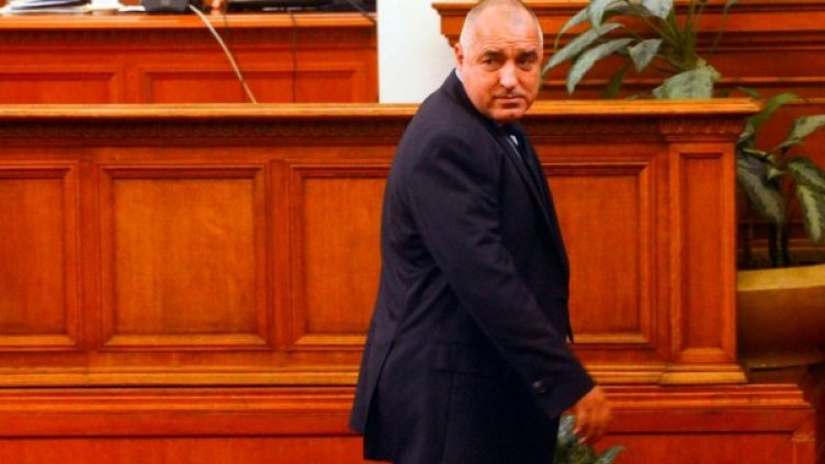 Как Борисов сдаде властта в снимки