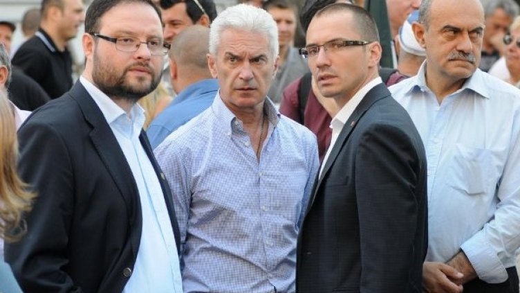 Десислав Чуколов (л) до лидера на Атака Волен Сидеров. Снимка: архив, Булфото