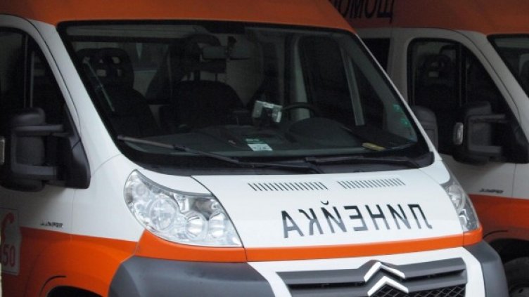 19 души са откарани в болница след катастрофа на автобус. Снимка: архив, Булфото