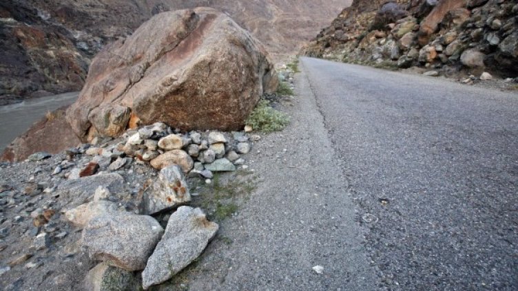 При катастрофи в Индия годишно загиват 120 хиляди души. Снимка: архив, Reuters