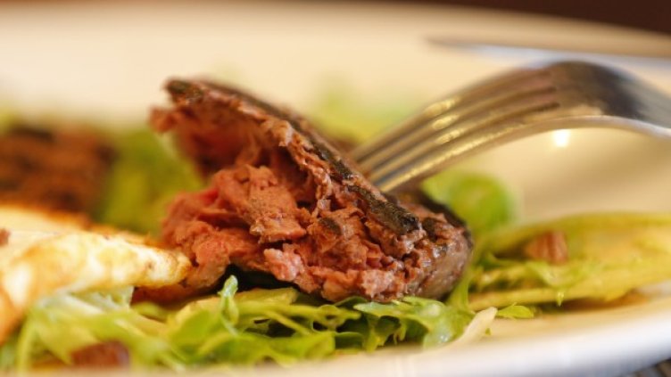 Пържола от конско месо Снимка: архив, Reuters