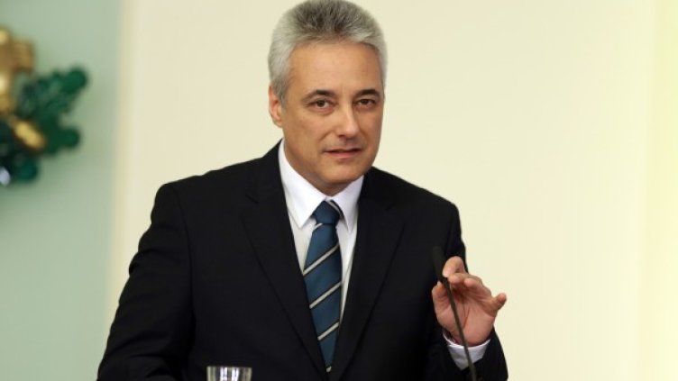 Неотстрелваемият Райков - политик от вносен вид